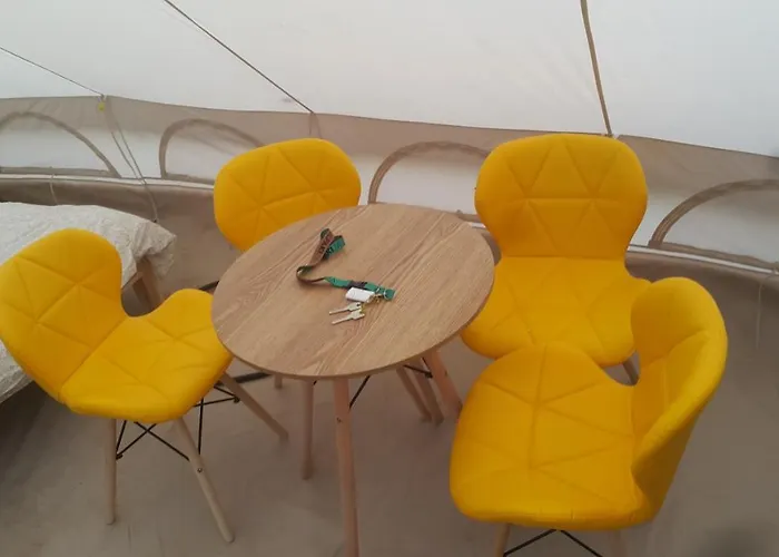 Роскошный шатер Glamping Z Alpakami