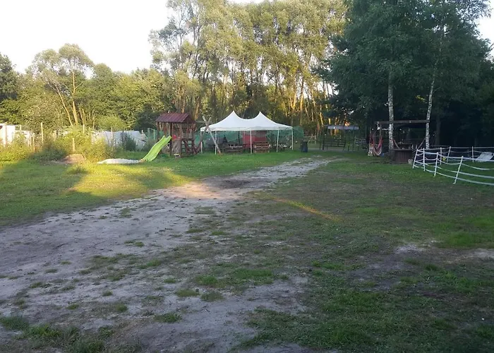 Glamping Z Alpakami Роскошный шатер Jankowice (Chrzanow)